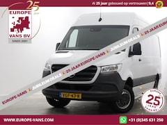 Mercedes-Benz Sprinter - 516 CDI 163pk 7G Automaat L2H2 Airco/Camera/Trekhaak 3500kg 08-2020