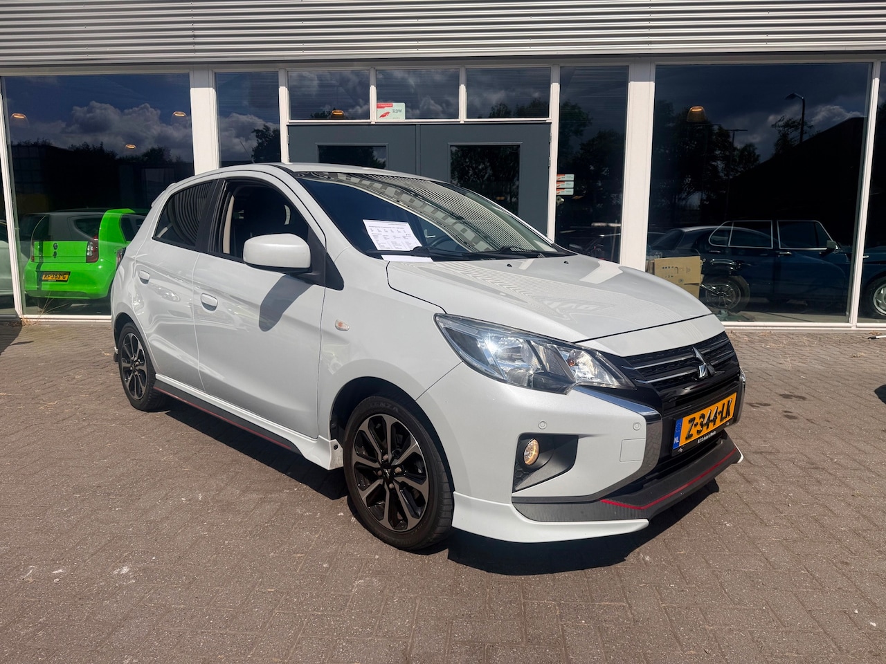 Mitsubishi Space Star - 1.2 Instyle 1.2 Instyle - AutoWereld.nl
