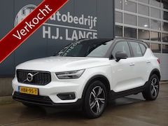 Volvo XC40 - 2.0 B4 R-Design