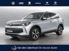 Volkswagen Tiguan - 1.5 eHybrid 204pk Life Edition DSG / Navigatie / Stoel+Stuurverwarming / 360 Camera