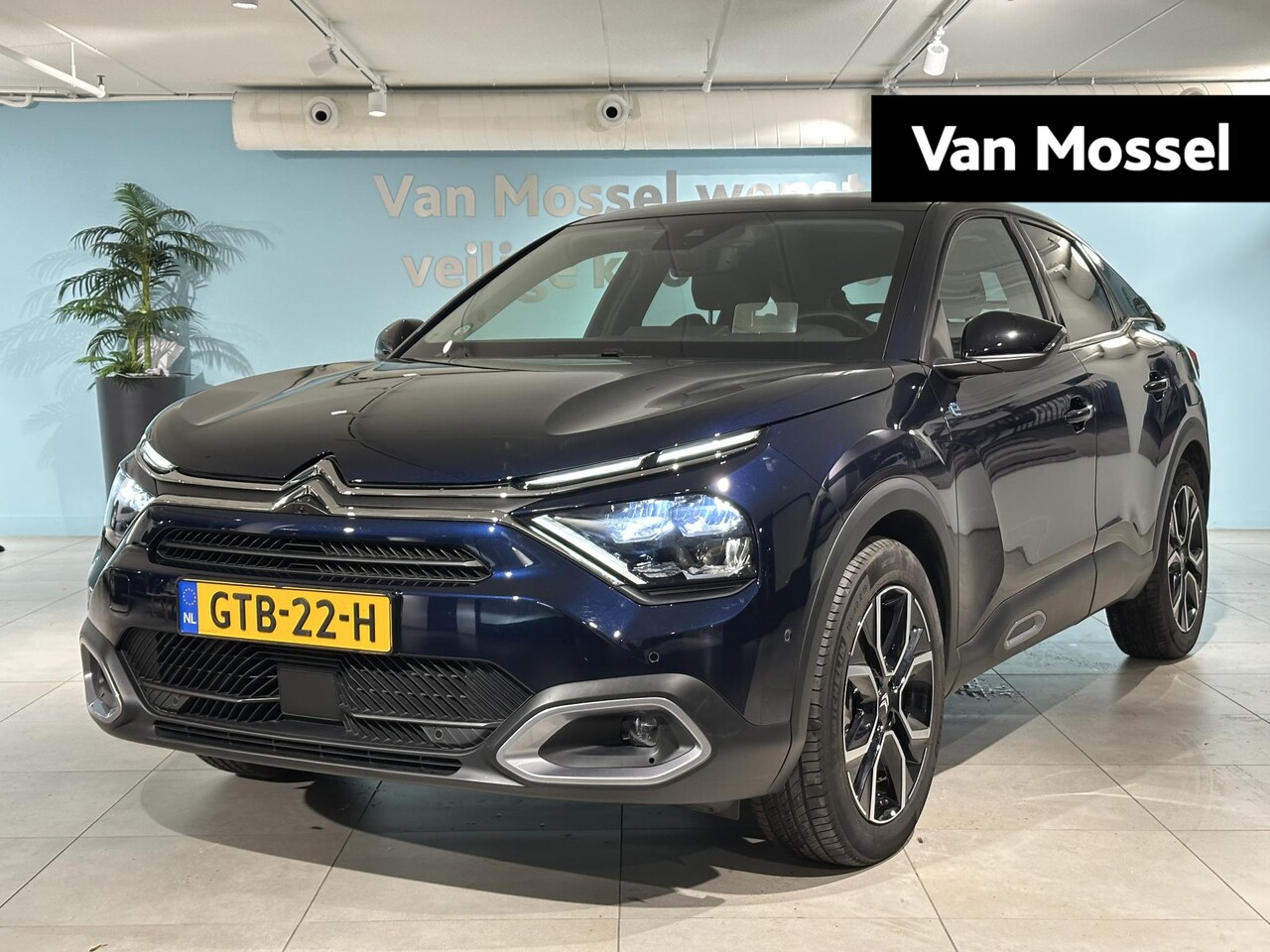Citroën Ë-C4 - Max 54 kWh | Elektrisch glazen panorama-dak | Adaptive Cruise control | Leder | Zeer compl - AutoWereld.nl