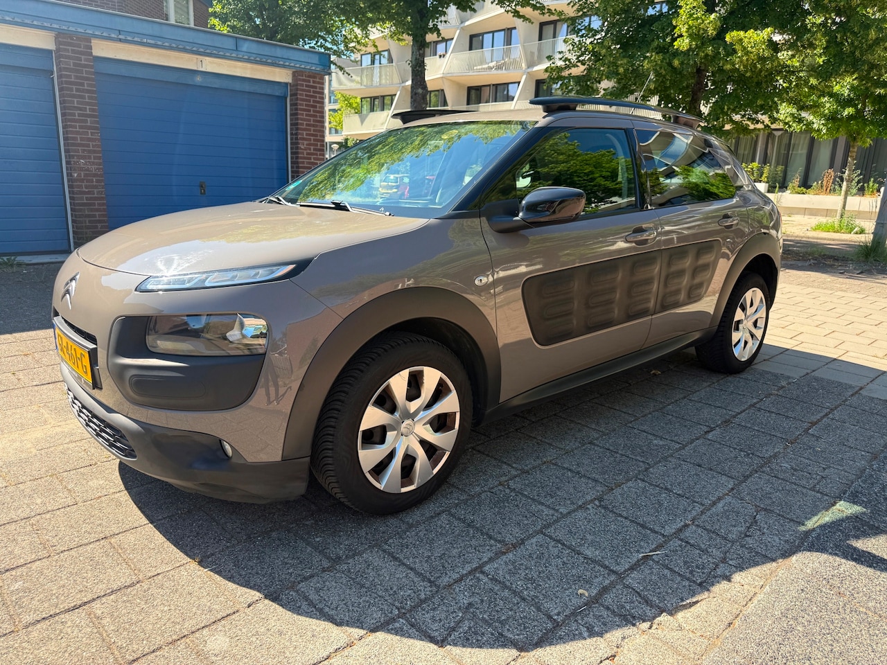 Citroën C4 Cactus - 1.2 e-VTi Feel Automaat NW APK NAP - AutoWereld.nl