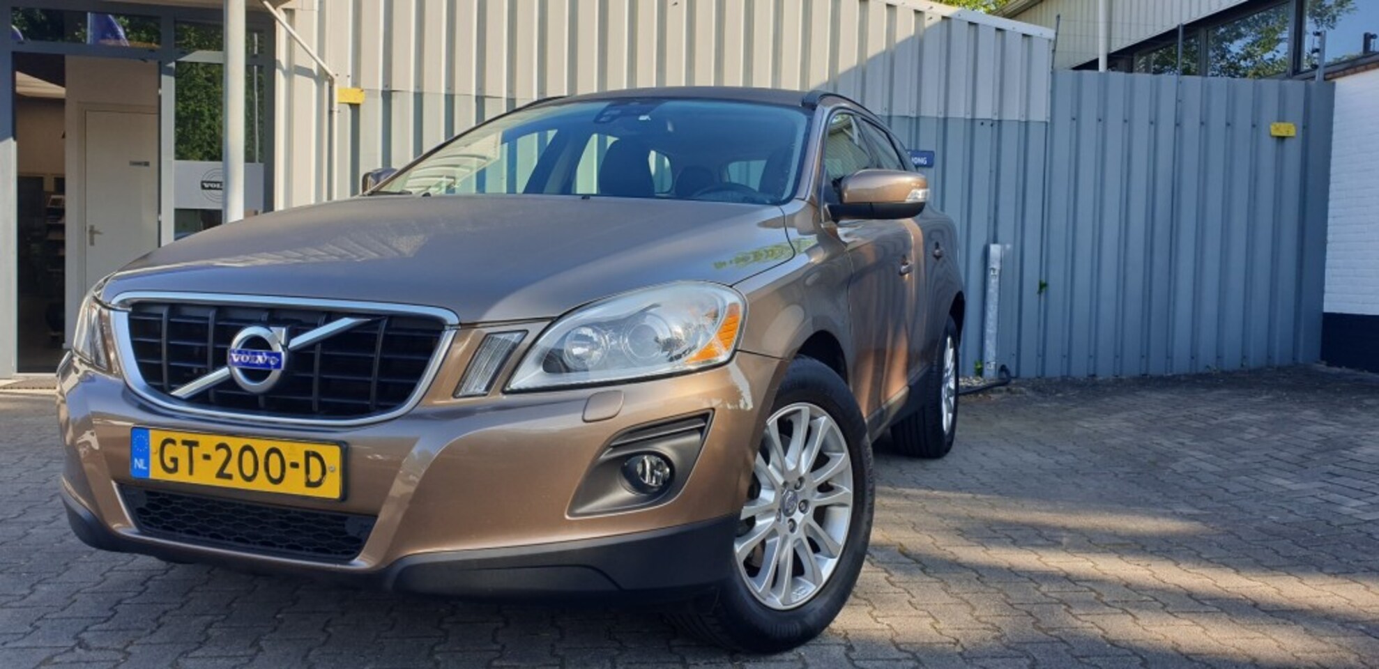 Volvo XC60 - 3.0 T6 AWD SUMMUM - AutoWereld.nl