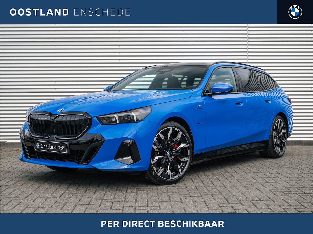 BMW 5-serie Touring - 530e M Sport Automaat / Panoramadak / Trekhaak / Bowers & Wilkins / M Multifunctionele Sto - AutoWereld.nl