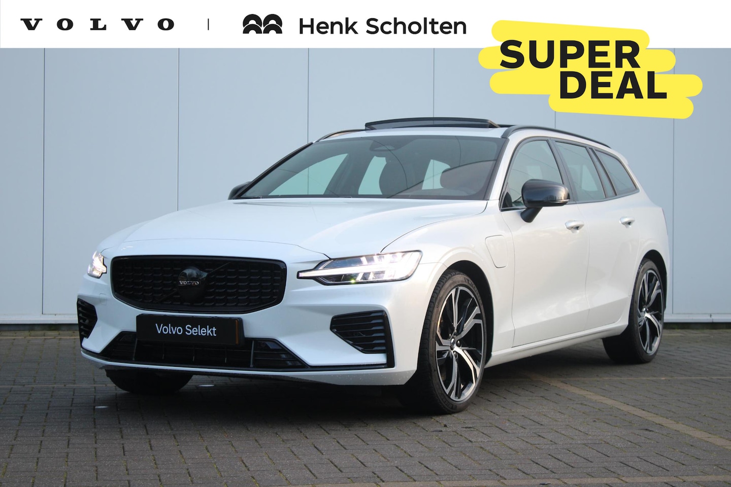 Volvo V60 - T8 Plug-in hybrid AWD Plus Dark | Adaptive Cruise & Pilot Assist | Panoramadak met Schuif- - AutoWereld.nl