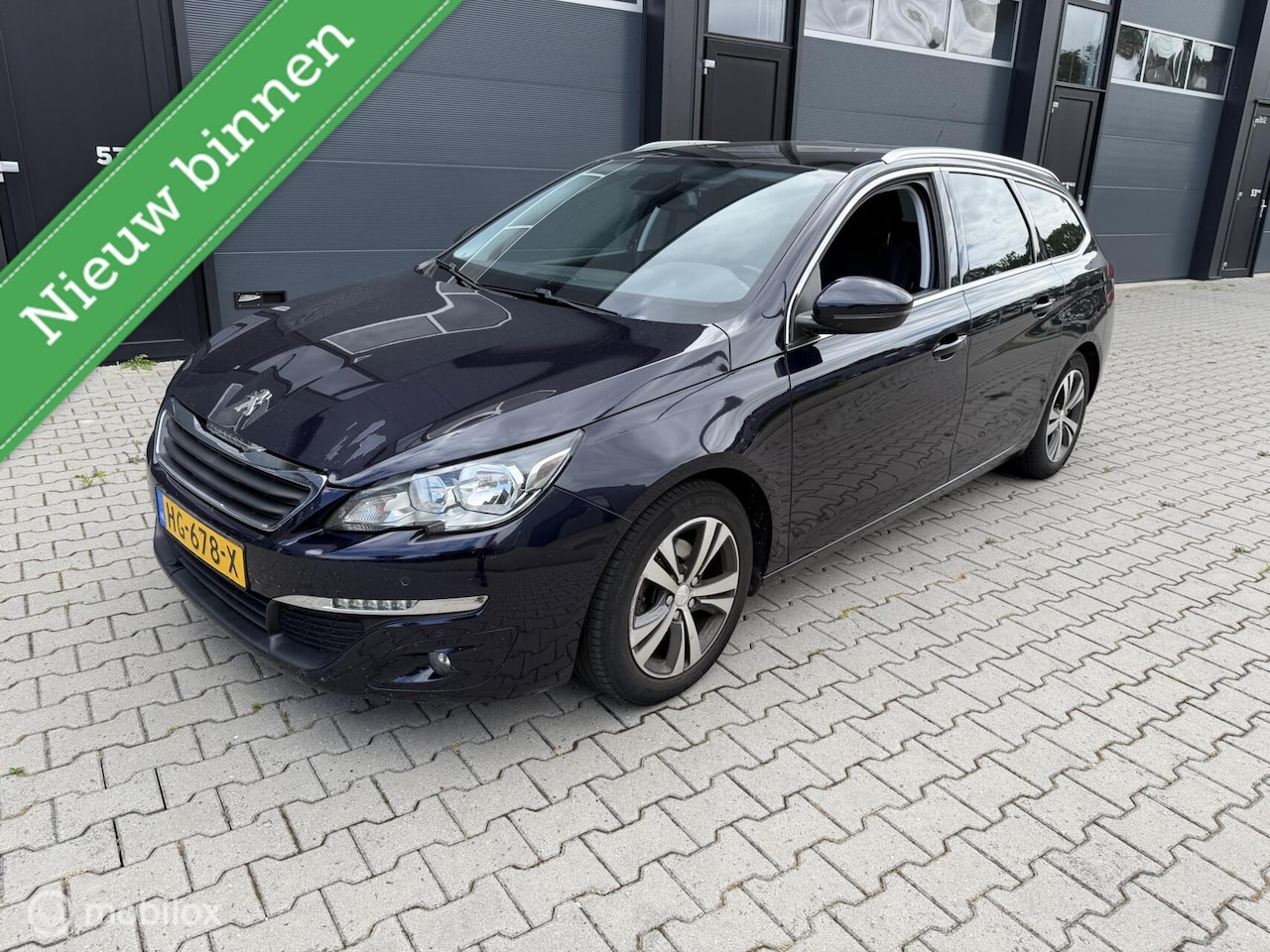 Peugeot 308 SW - 1.6 BlueHDI Blue Lease Executive 1.6 BlueHDI Blue Lease Executive - AutoWereld.nl