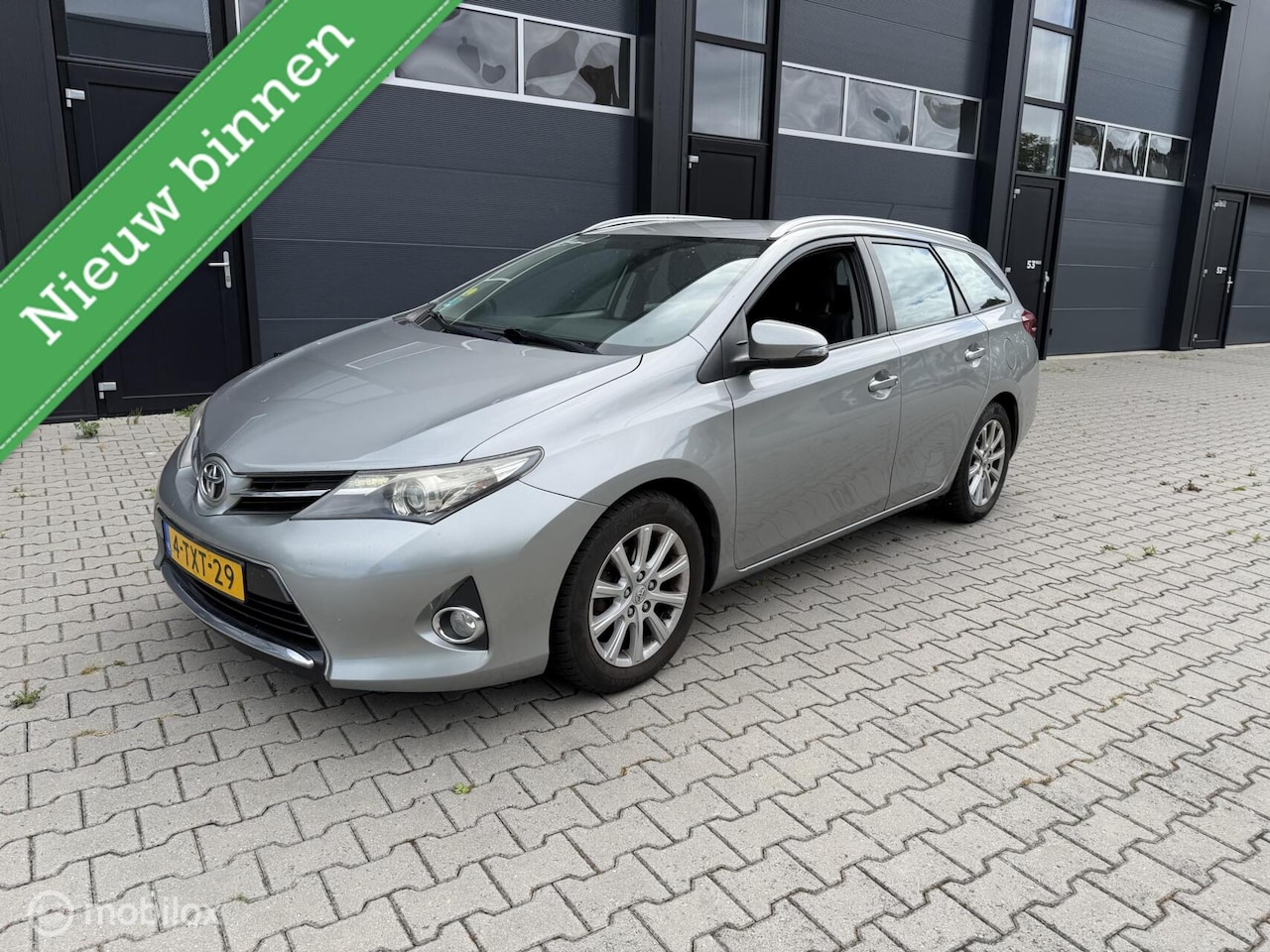 Toyota Auris Touring Sports - 1.4D Aspiration ex bpm - AutoWereld.nl