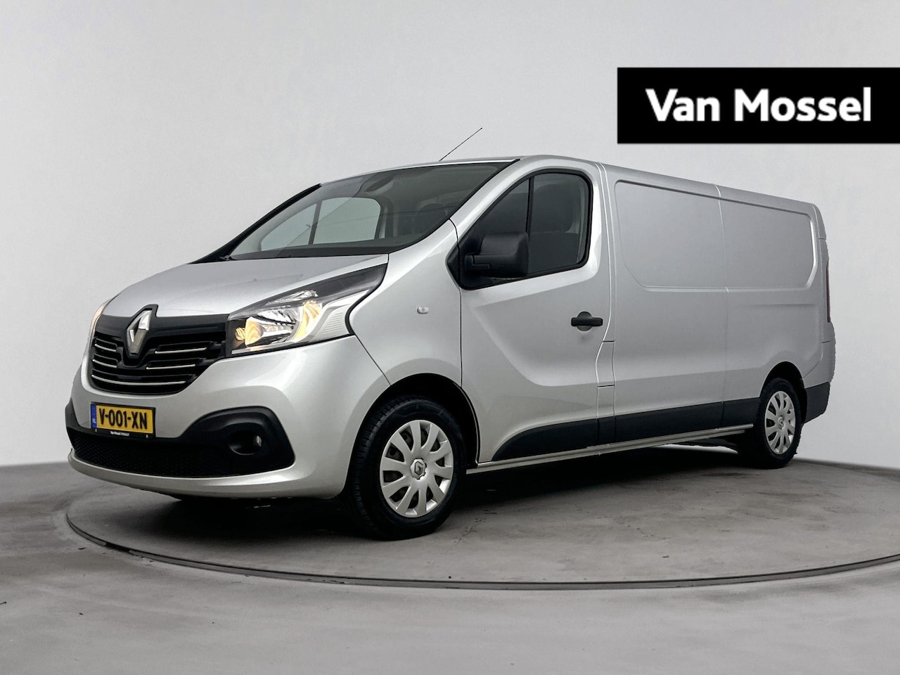 Renault Trafic - 1.6 dCi 120 Pk T29 L2H1 Luxe | Navigatie | Airco | Cruise control | Parkeersensor achter | - AutoWereld.nl