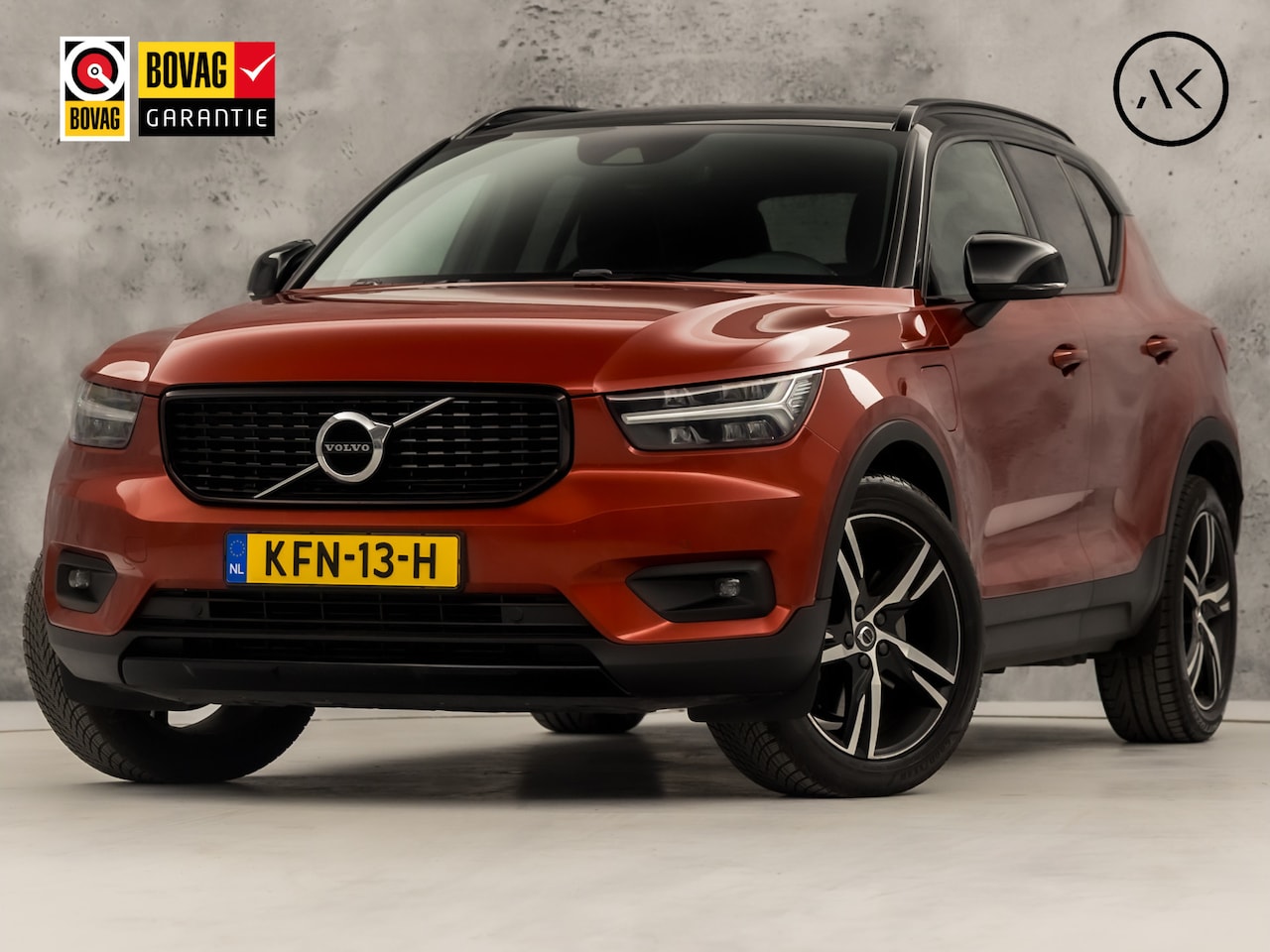 Volvo XC40 - 1.5 T5 Recharge R-Design 262Pk Automaat (APPLE CARPLAY, GROOT NAVI, LEDER/ALCANTARA, CAMER - AutoWereld.nl