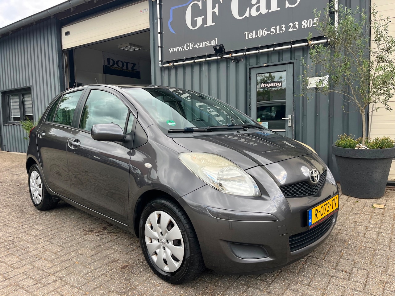 Toyota Yaris - 1.3 VVTi Comfort 2009 APK AIRCO 5D - AutoWereld.nl