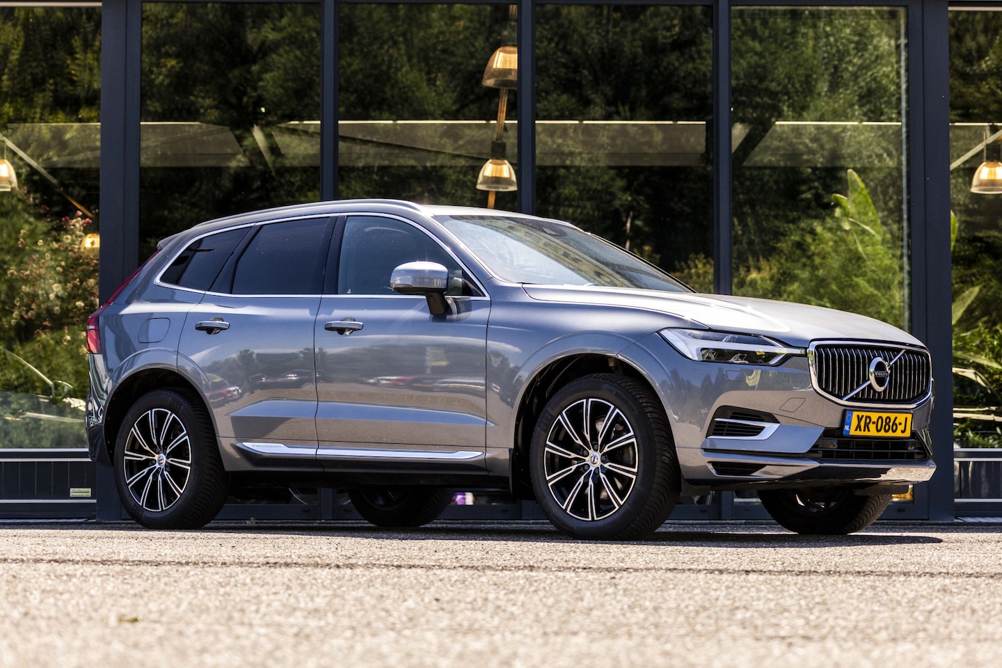Volvo XC60 - 2.0 T8 Twin Engine AWD Inscription 2.0 T8 Twin Engine AWD Inscription - AutoWereld.nl