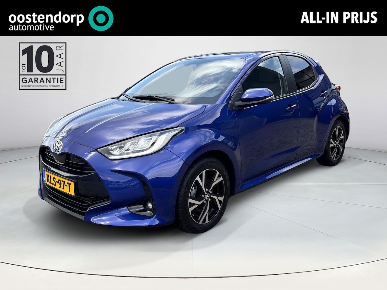 Toyota Yaris - 1.5 Hybrid Dynamic **DODE HOEK DETECTIE/ PARKEERSENSOREN/ STOELVERWARMIING** - AutoWereld.nl