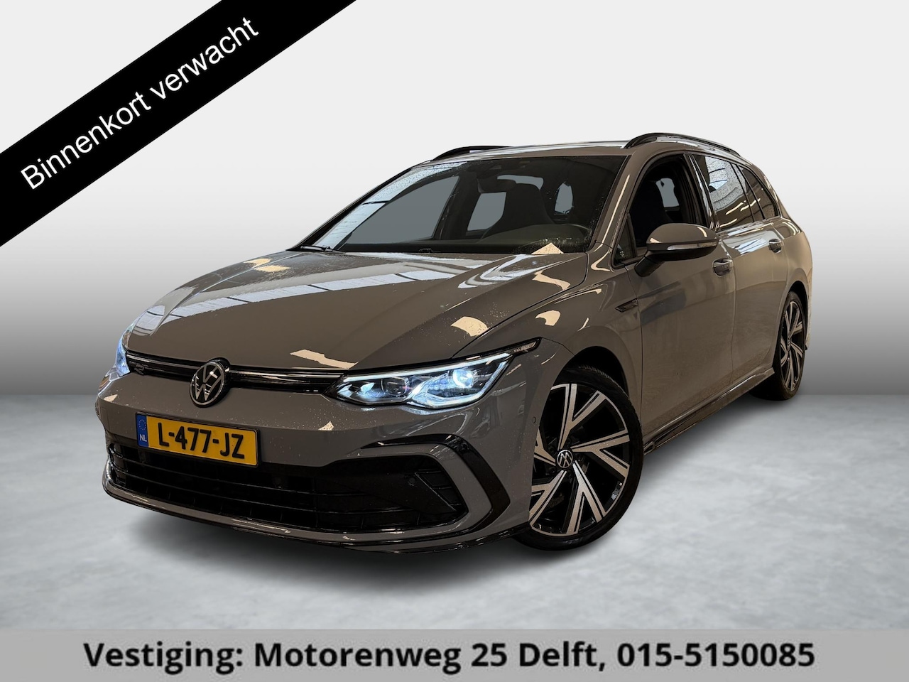 Volkswagen Golf Variant - 1.5 eTSI R-Line . GARANTIE TOT 06-2031! . APPLE CARPLAY & ANDRIOD AUTO . STUUR EN STOEL VE - AutoWereld.nl
