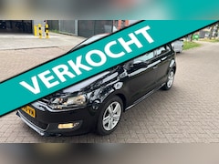 Volkswagen Polo - 1.2 TSI BlueMotion Comfortline 2013 MATCH