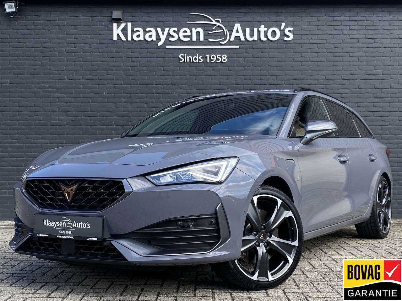 CUPRA Leon Sportstourer - 1.4 e-Hybrid VZ Performance 245 pk | 1e eigenaar | dealer onderh. | panoramadak | elektr. - AutoWereld.nl