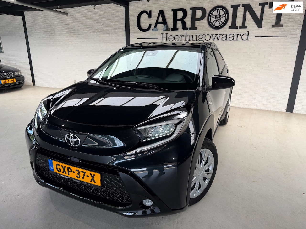 Toyota Aygo X - 1.0 VVT-i MT Play 2022 Camera Cruise Adaptief DAB Stoelverwarming! - AutoWereld.nl
