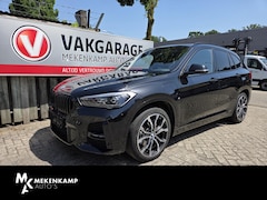 BMW X1 - xDrive25e High Executive Edition M Sport 19"/Panoramadak/Elektrische stoel + memory/Adapti