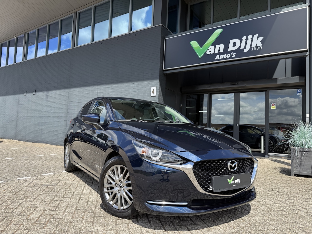Mazda 2 - 1.5 Skyactiv-G Navi Leer Pdc Stuur/Stoelverw. - AutoWereld.nl