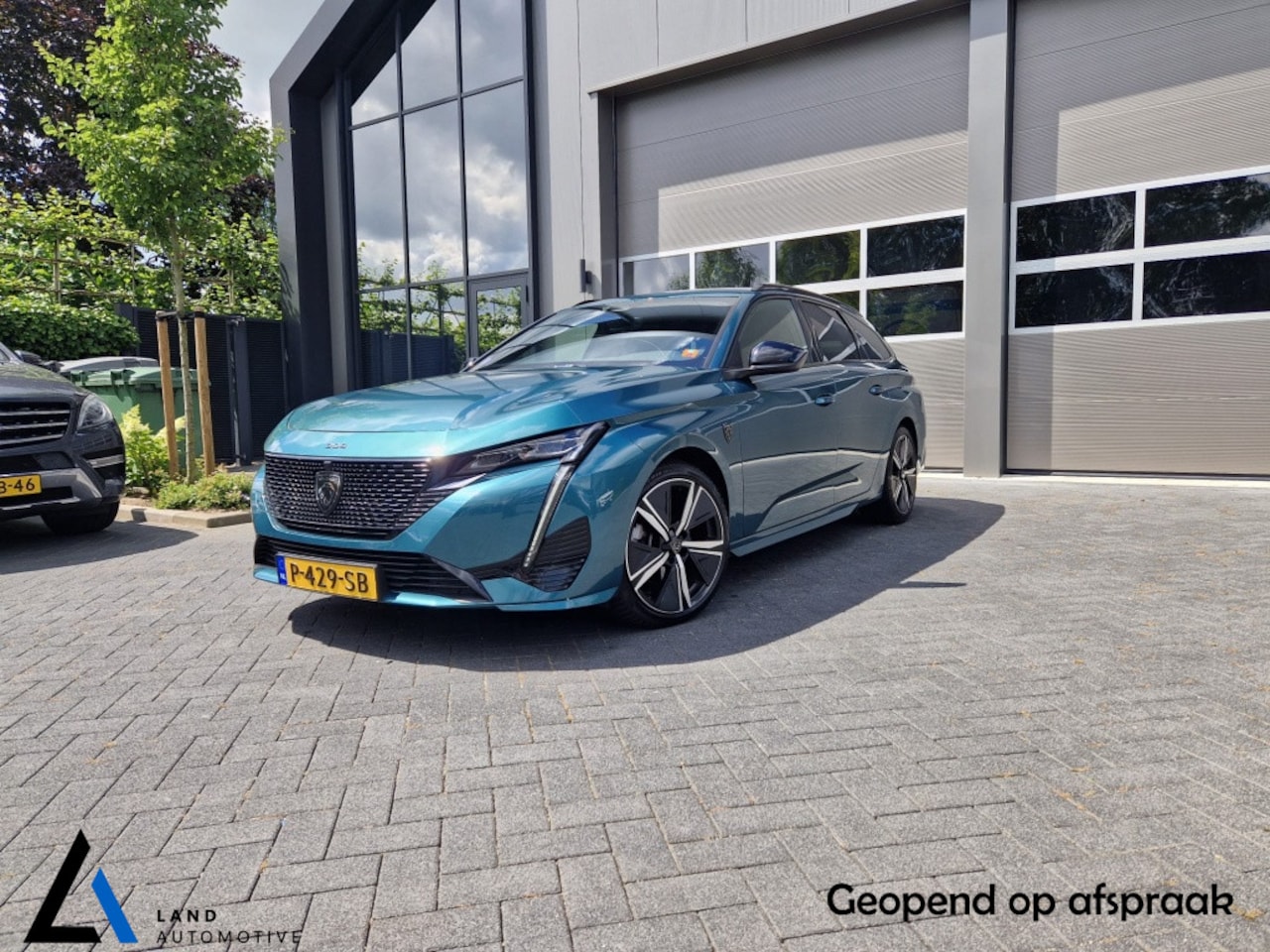 Peugeot 308 - GT Pack Business 1.2 PureTech 130 - AutoWereld.nl