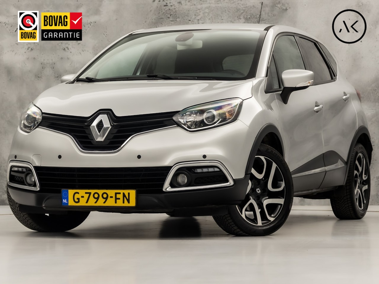 Renault Captur - 1.2 TCe Dynamique Automaat (NAVIGATIE, CLIMATE, CAMERA, STOELVERWARMING, SPORTSTOELEN, GET - AutoWereld.nl
