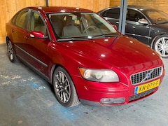 Volvo S40 - 2.4 Kinetic 5-Cilinder 2004 Handgeschakeld Nieuwe APK