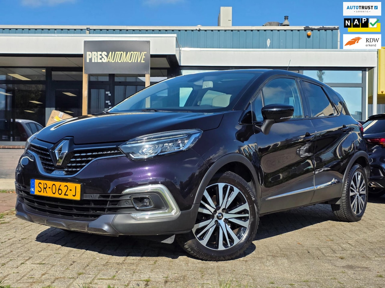 Renault Captur - 1.2 TCe Initiale Paris |PANORAMA DAK|LEDER| - AutoWereld.nl