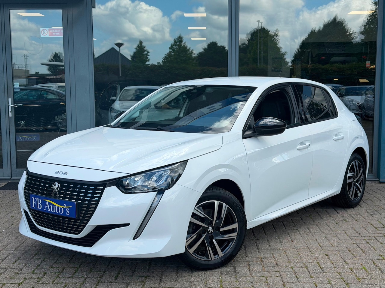 Peugeot 208 - 1.2 PureTech Allure Pack Airco Cruise Navi - AutoWereld.nl