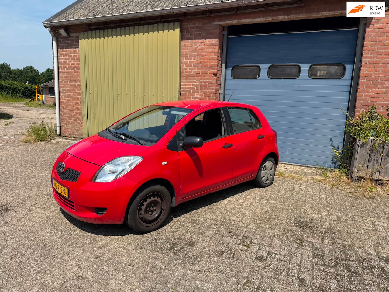 Toyota Yaris - 1.0 VVT-i Terra 1.0 VVTi Terra - AutoWereld.nl