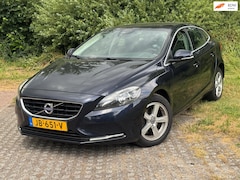 Volvo V40 - 2.0 D2 Momentum Business/ NAVI / PDC /