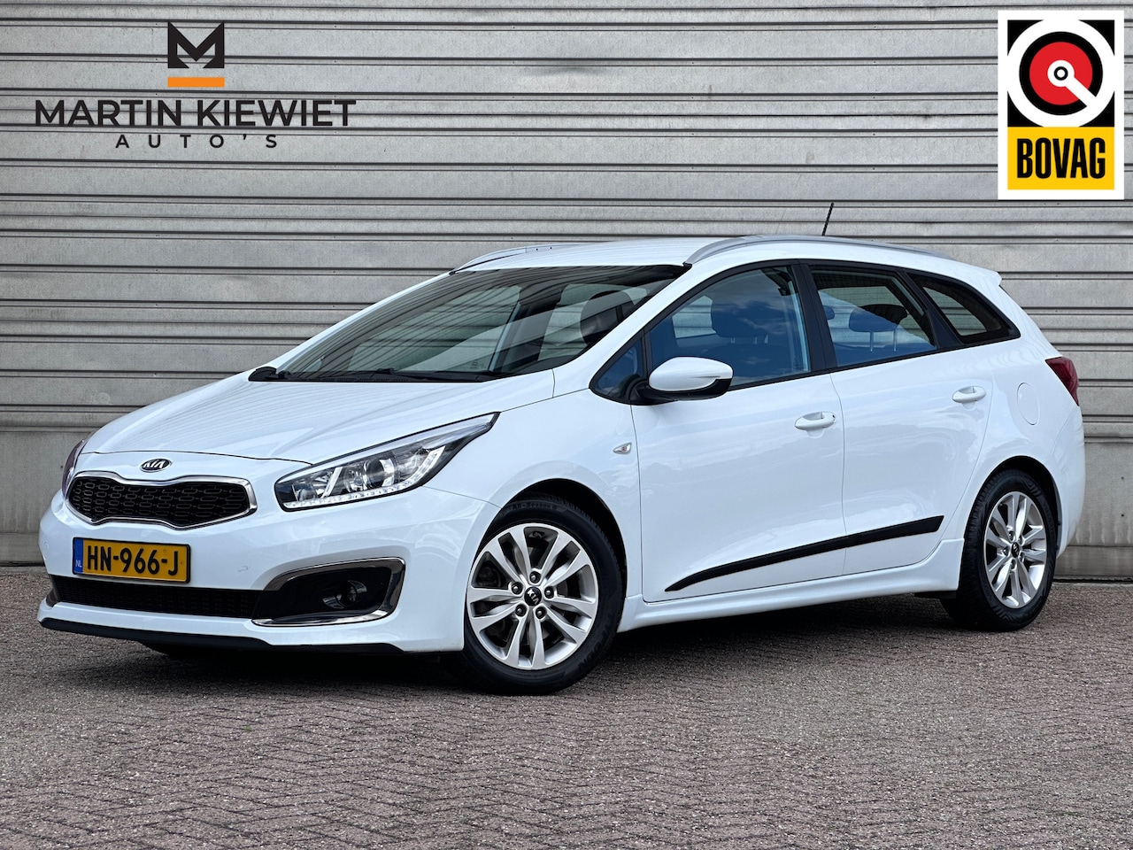 Kia Cee'd Sportswagon - 1.6 GDI First Edition|Trekhaak|Camera|Navigatie - AutoWereld.nl