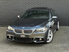 BMW 5-serie - Sedan 520i High Executive M Sport Pakket Automaat / Navigatie Professional / Schuif-/kante