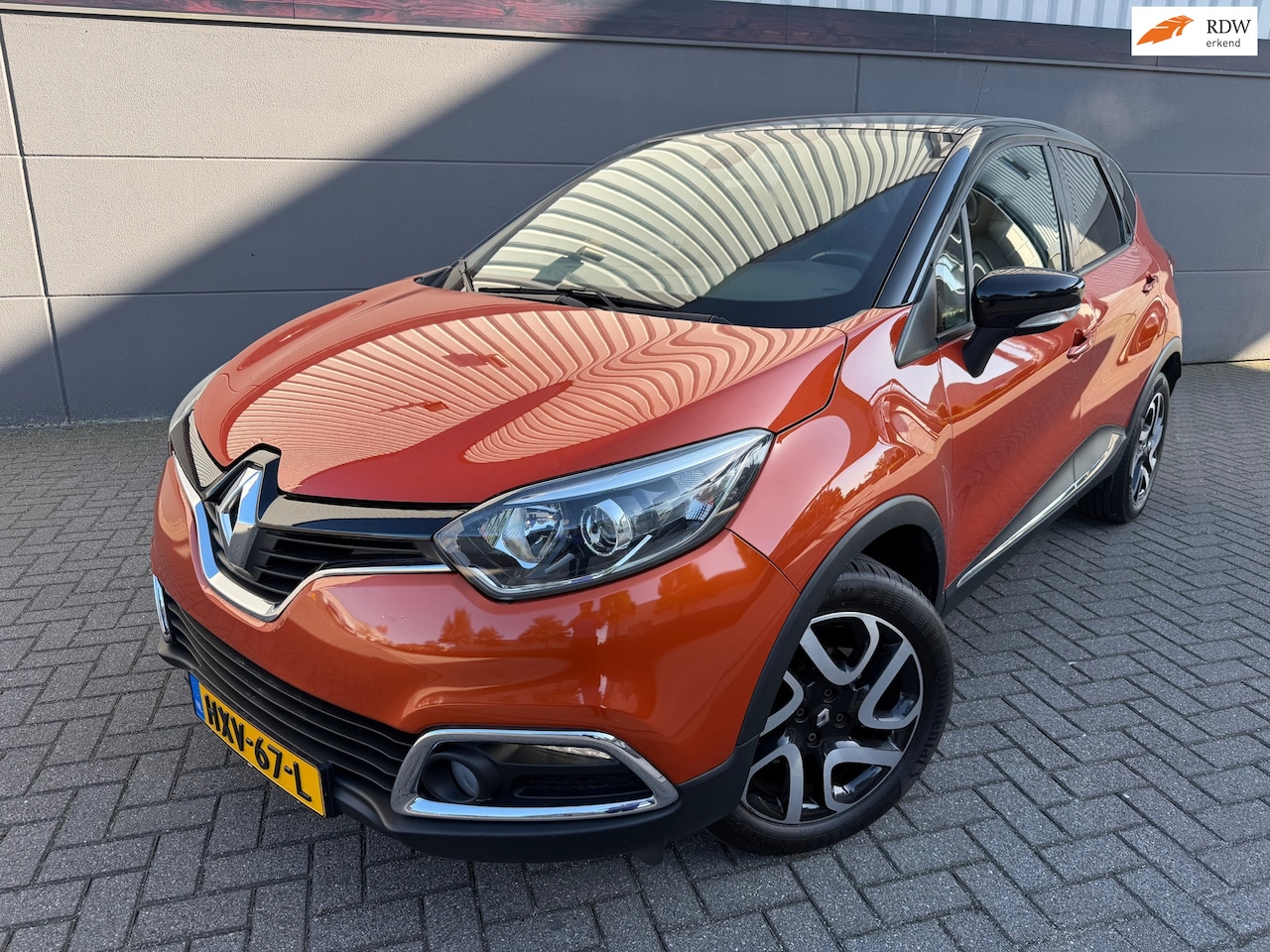 Renault Captur - 0.9 TCe Authentique 0.9 TCe Authentique - AutoWereld.nl