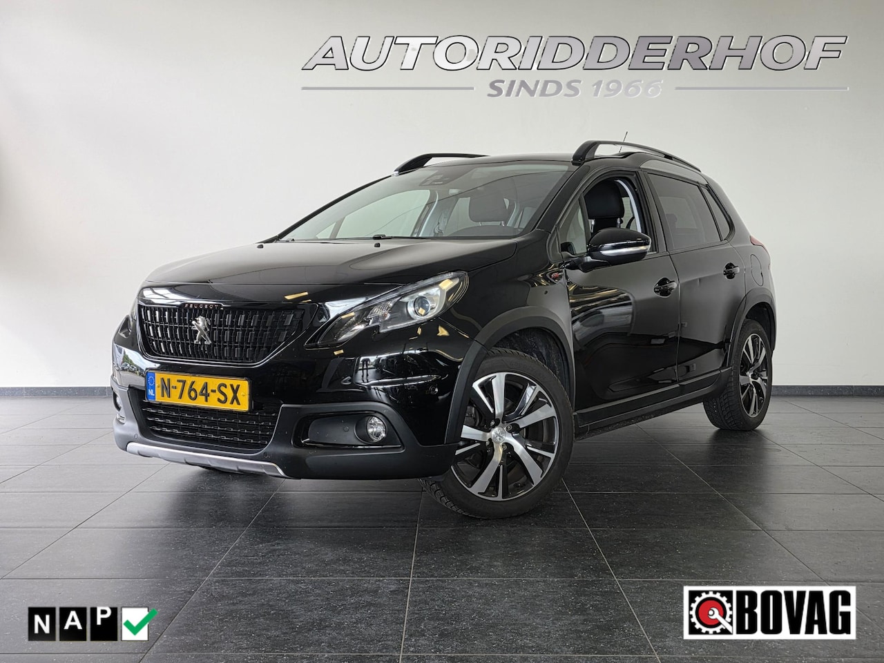 Peugeot 2008 - 1.2 PureTech GT-Line | Trekhaak | Cruise control | Stoel verwarming - AutoWereld.nl