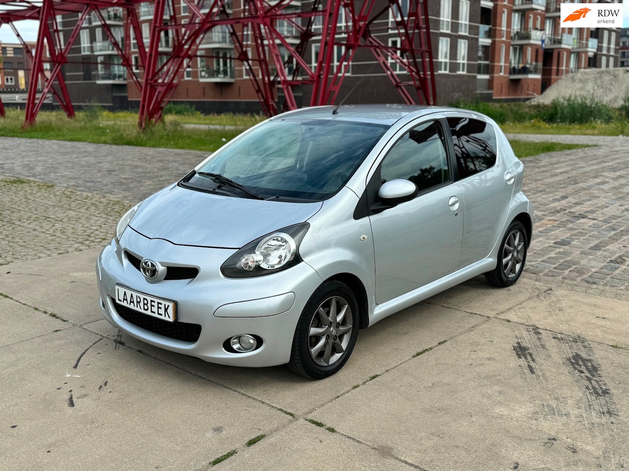 Toyota Aygo - 1.0-12V Dynamic AIRCO|NAP|ElektrPakket|TomTom Editie - AutoWereld.nl
