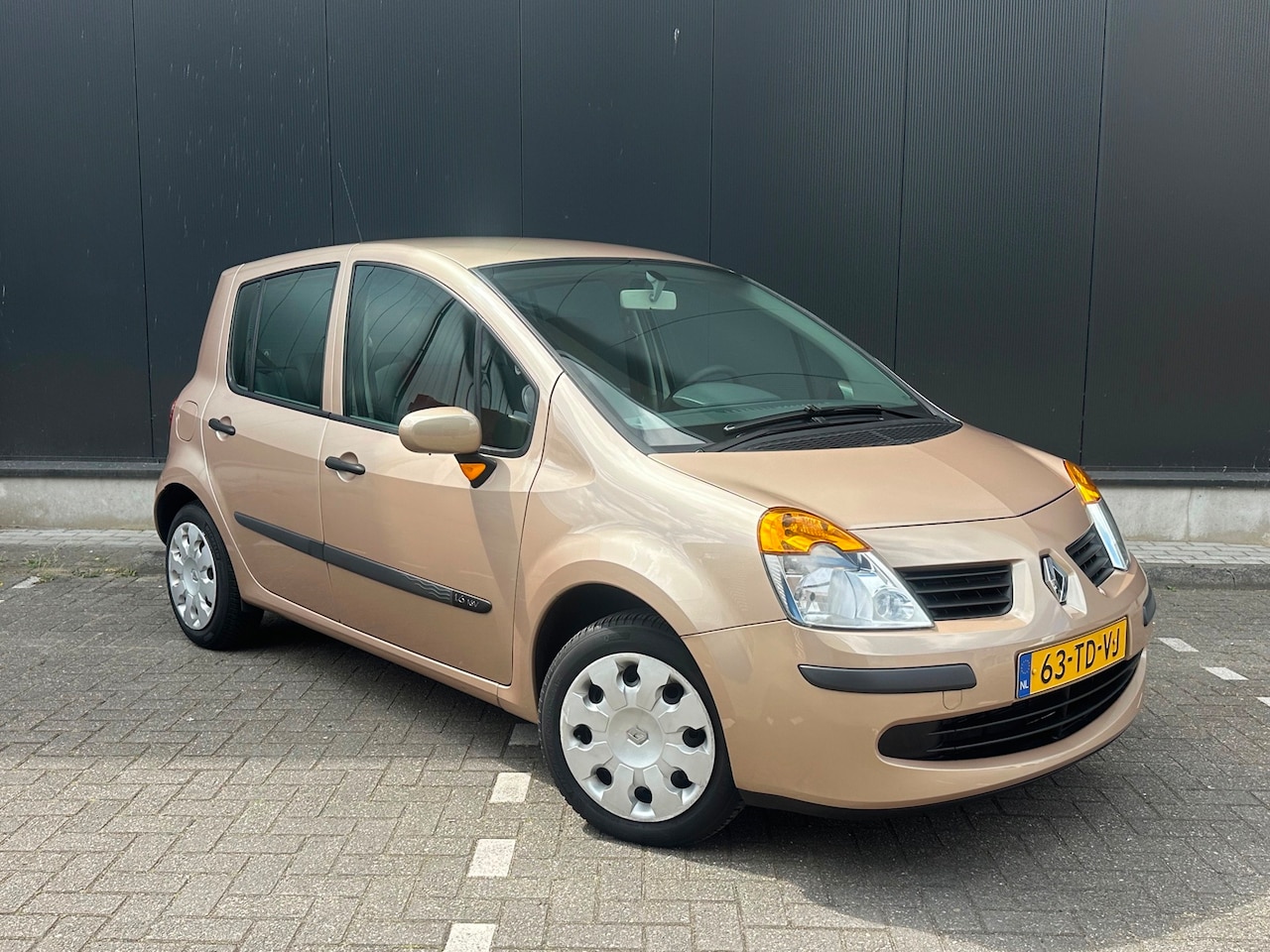 Renault Modus - 1.6-16V Air Aut.* Airco* Apk 25.07.27* N.A.P.! - AutoWereld.nl