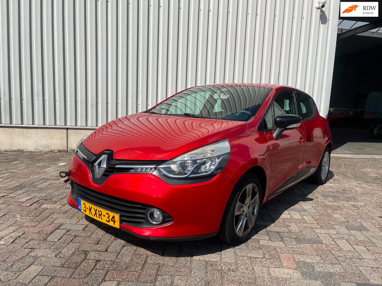 Renault Clio - 0.9 TCe Expression SCHADEAUTO! - AutoWereld.nl
