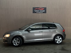 Volkswagen Golf - 1.2 TSI Highline 2013 PARKASS. STOELVERWARM. CRUISE