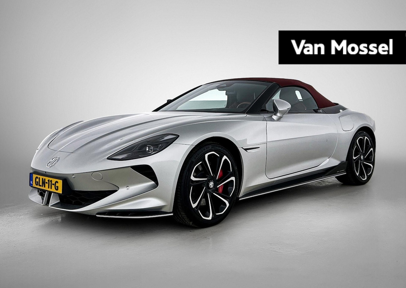 MG Cyberster - GT AWD 77kWh 510pk | 1e-EIG | SoH 98,7% | ACC | ECC | 360° Cam | 20"LMV | Navi | Bose So - AutoWereld.nl