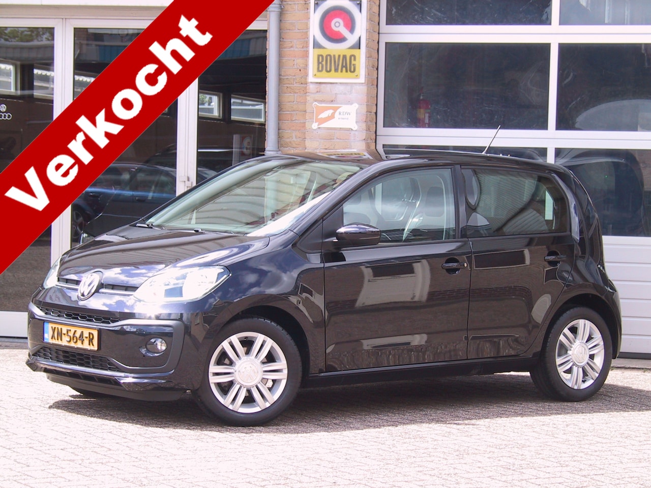 Volkswagen Up! - 1.0 BMT high up! PDC! Cruise!! - AutoWereld.nl