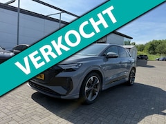 Audi Q4 e-tron - 50 Quattro S edition 77 kWh | panoramadak | sonos audio | keyless entry | trekhaak | matri