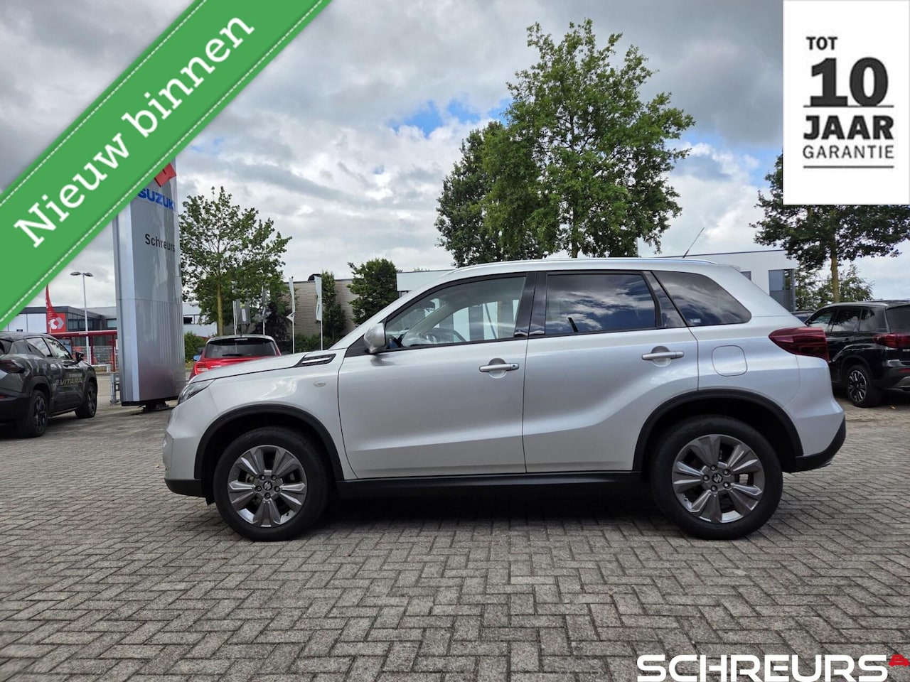 Suzuki Vitara - 1.4 Boosterjet Select Smart Hybrid|Tot 10 jaar garantie!!!||Rijklaar prijs|1500 kg Trekgew - AutoWereld.nl