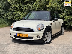 MINI 3-Deurs - 1.4 One | " 118.000 " KM + Nette Auto Nu € 4.475,