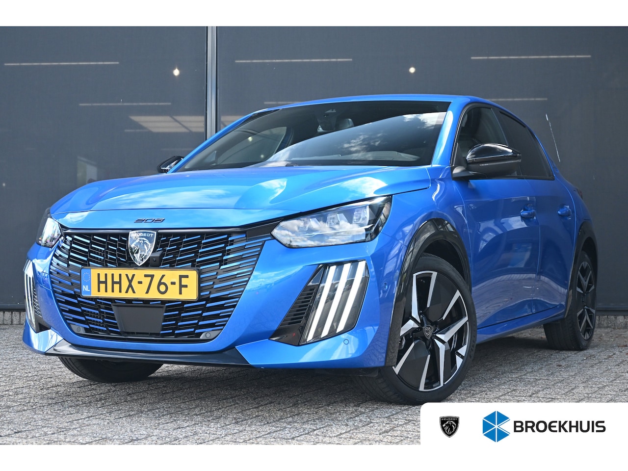 Peugeot 208 - 1.2 Hybrid 145 e-DCS6 GT | Adaptive Cruise | 360 Camera | Keyless-Entry | Dodehoek-Detecti - AutoWereld.nl