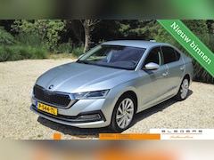 Skoda Octavia - 1.5 e-TSI Business Edition Plus