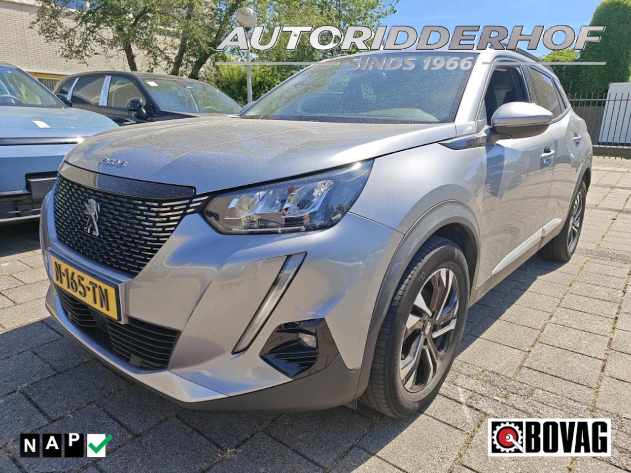 Peugeot 2008 - 1.2 PureTech Allure Pack | Camera | Apple carplay & Android auto | Cruise control - AutoWereld.nl