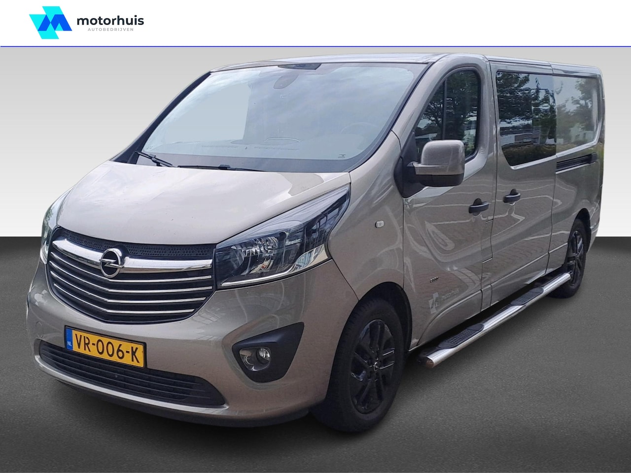 Opel Vivaro - 1.6 CDTI L2H1 DC Sport EcoFlex || Rijdende Demo, Bezichtiging op afspraak - AutoWereld.nl