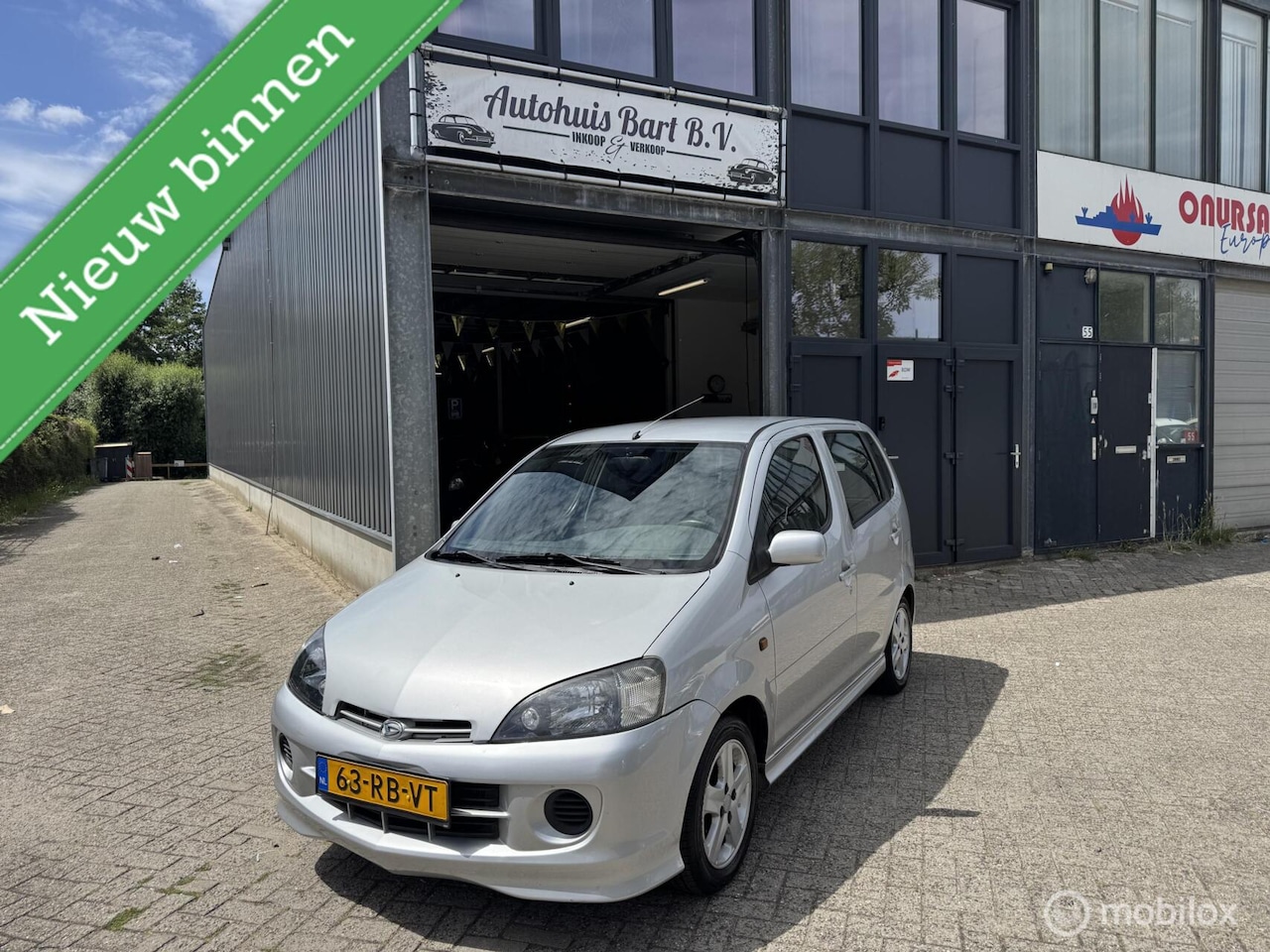 Daihatsu Young RV - 1.3-16V S Nieuwe APK! NAP Logisch! - AutoWereld.nl