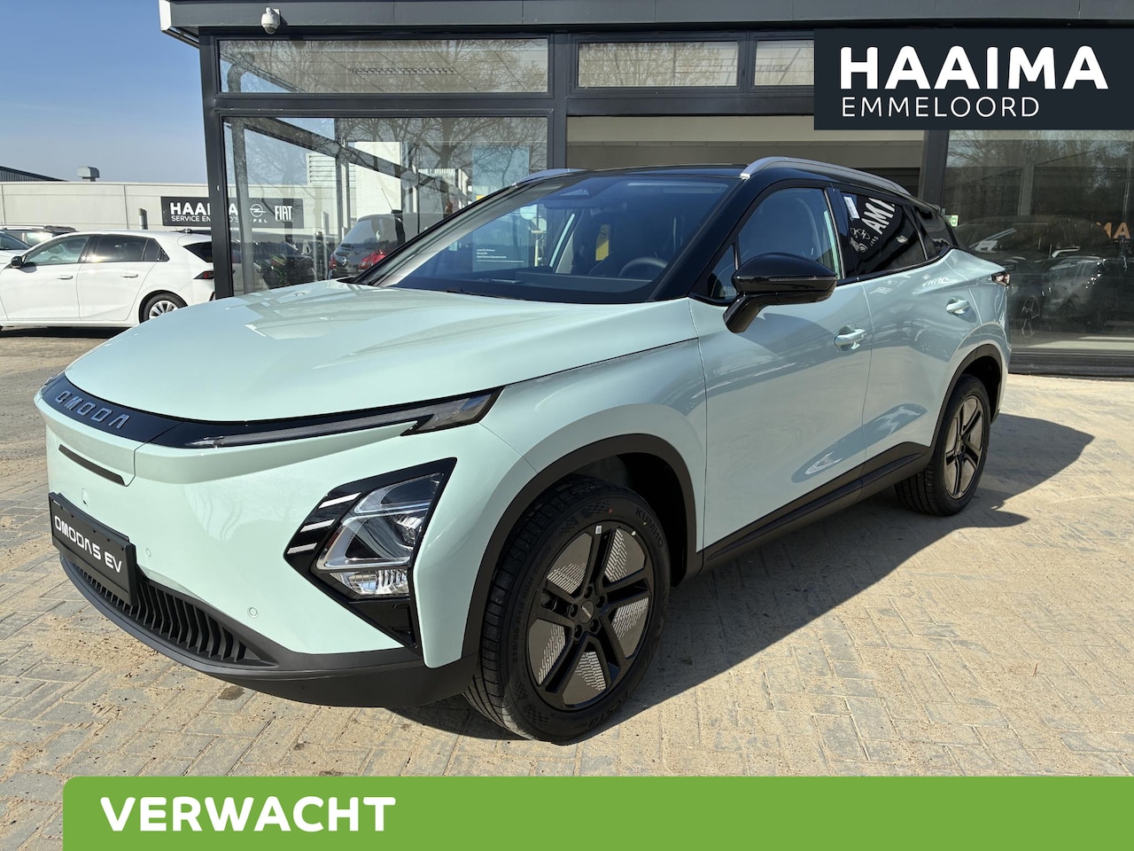 Omoda 5 - EV Premium 61 kWh Voorraad Nieuw| ECC | Schuif/kanteldak | Keyless | Lederen bekleding | S - AutoWereld.nl