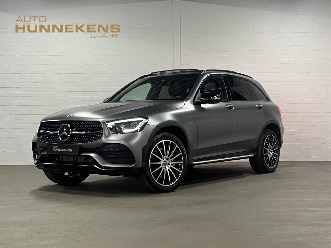 Mercedes-Benz GLC-klasse - 300e 4MATIC Adapt. cruise | Open dak | Burmester | Massage | Memory | Stoelverwarming | Ca - AutoWereld.nl