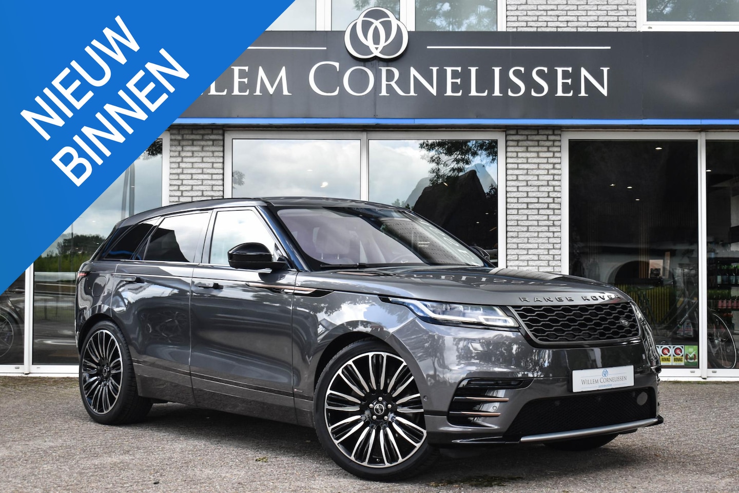 Land Rover Range Rover Velar - 3.0 V6 SC AWD R-Dynamic HSE Zitklima 360 Camera - AutoWereld.nl